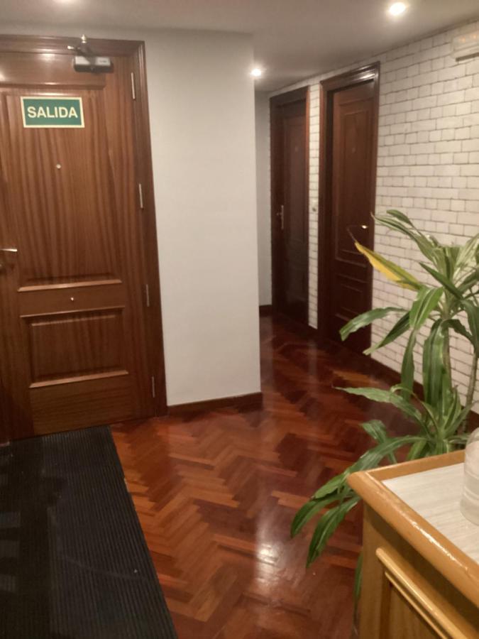 Saudade Hostal Cafeteria 아 코루냐 외부 사진