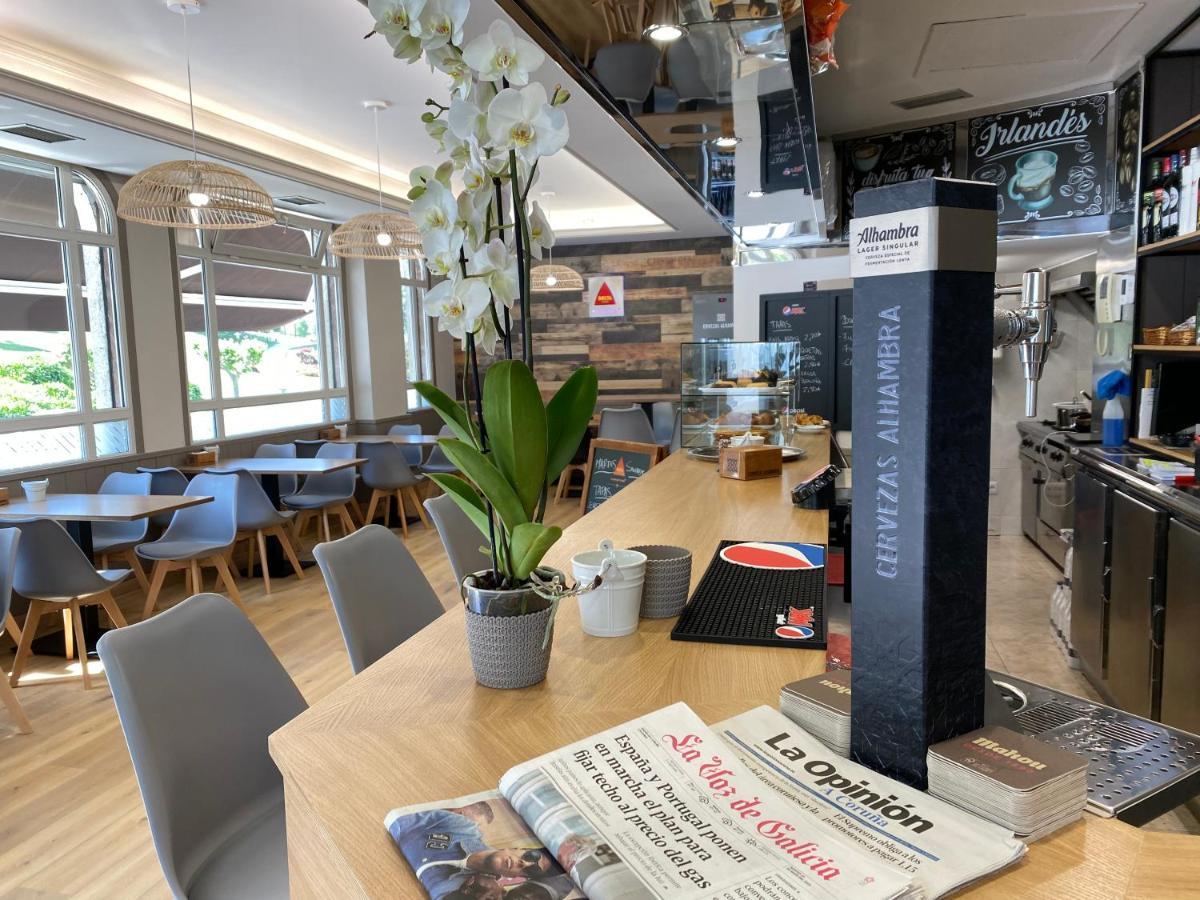 Saudade Hostal Cafeteria 아 코루냐 외부 사진