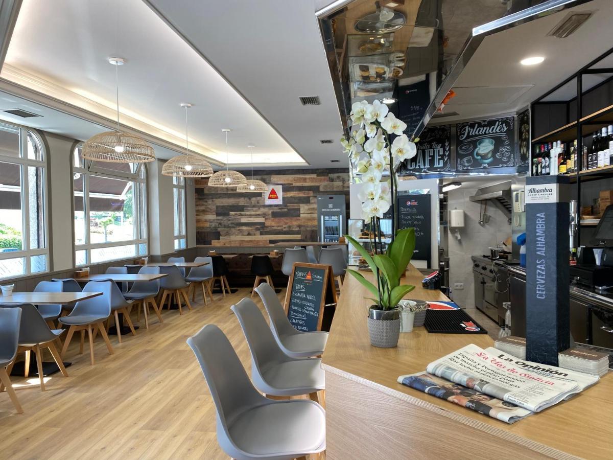 Saudade Hostal Cafeteria 아 코루냐 외부 사진